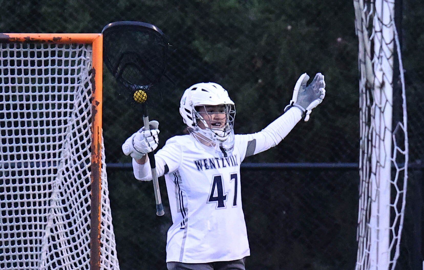 Wentzville 8, Eureka 7